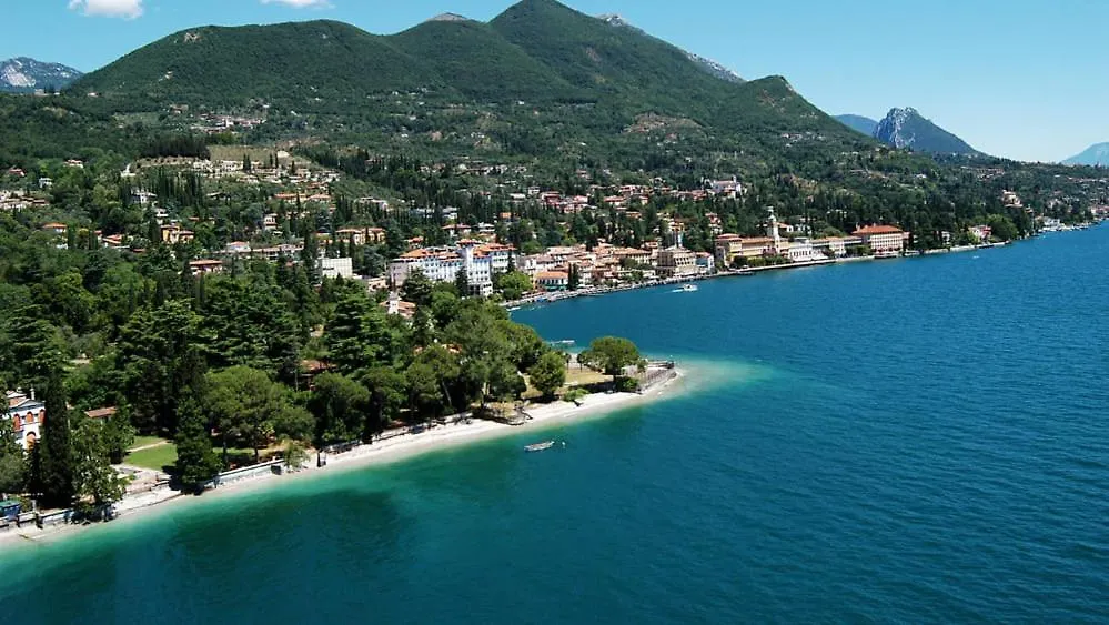 Happy Hotel Atelier Gardone Riviera Centro & Beach Olaszország