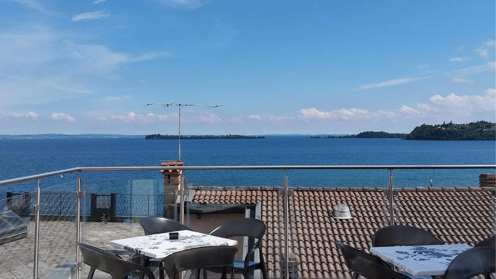 Happy Hotel Atelier Gardone Riviera Centro & Beach