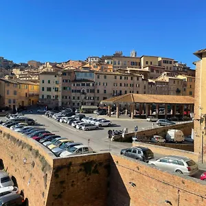 Pensjonat Salicotto 56 Siena