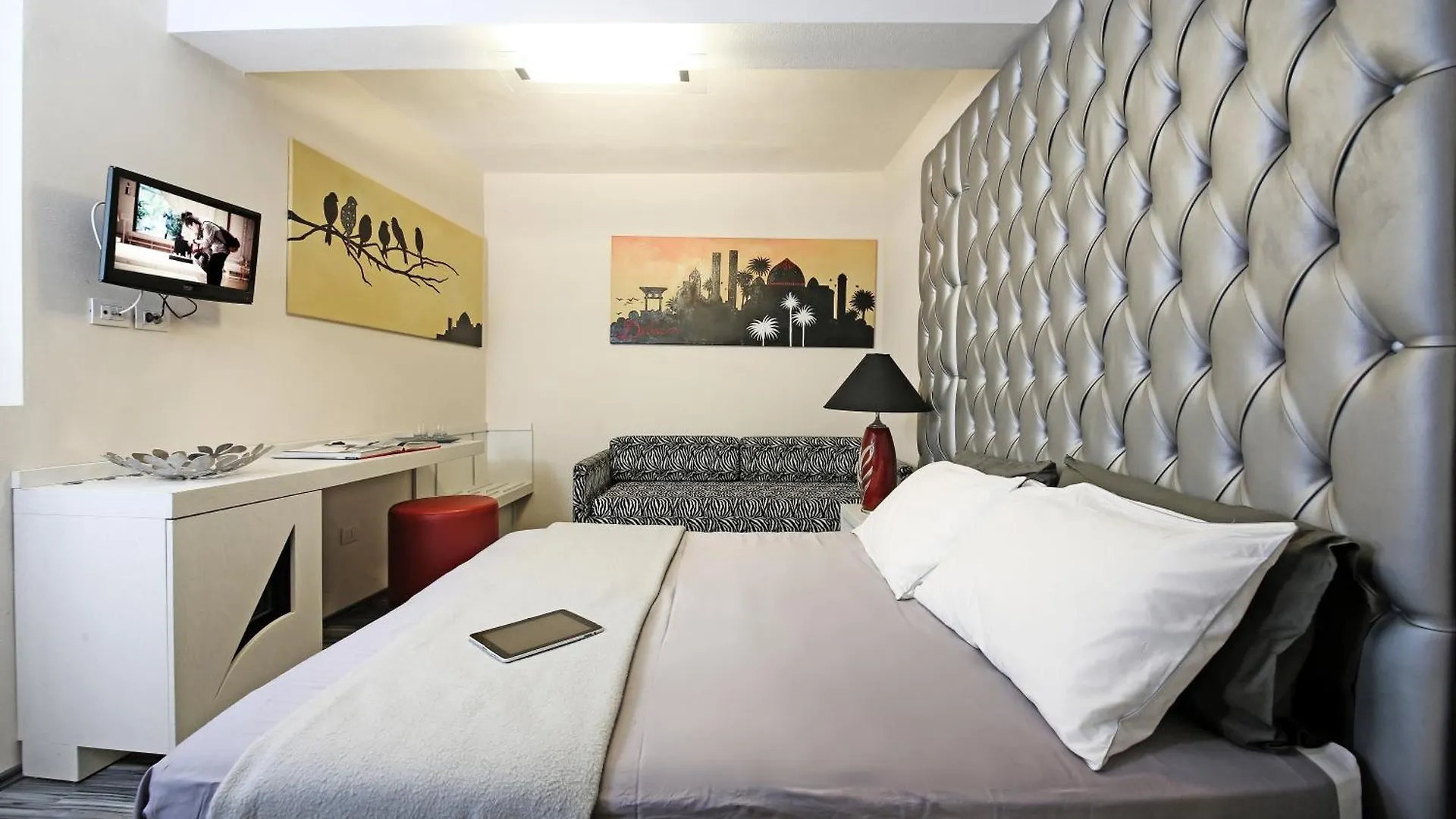 Happy Hotel Atelier Gardone Riviera Centro & Beach